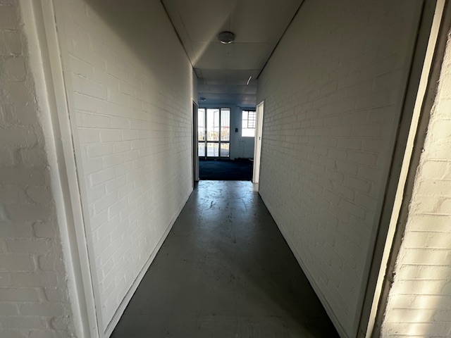 To Let Commercial Property for Rent in Maitland Western Cape
